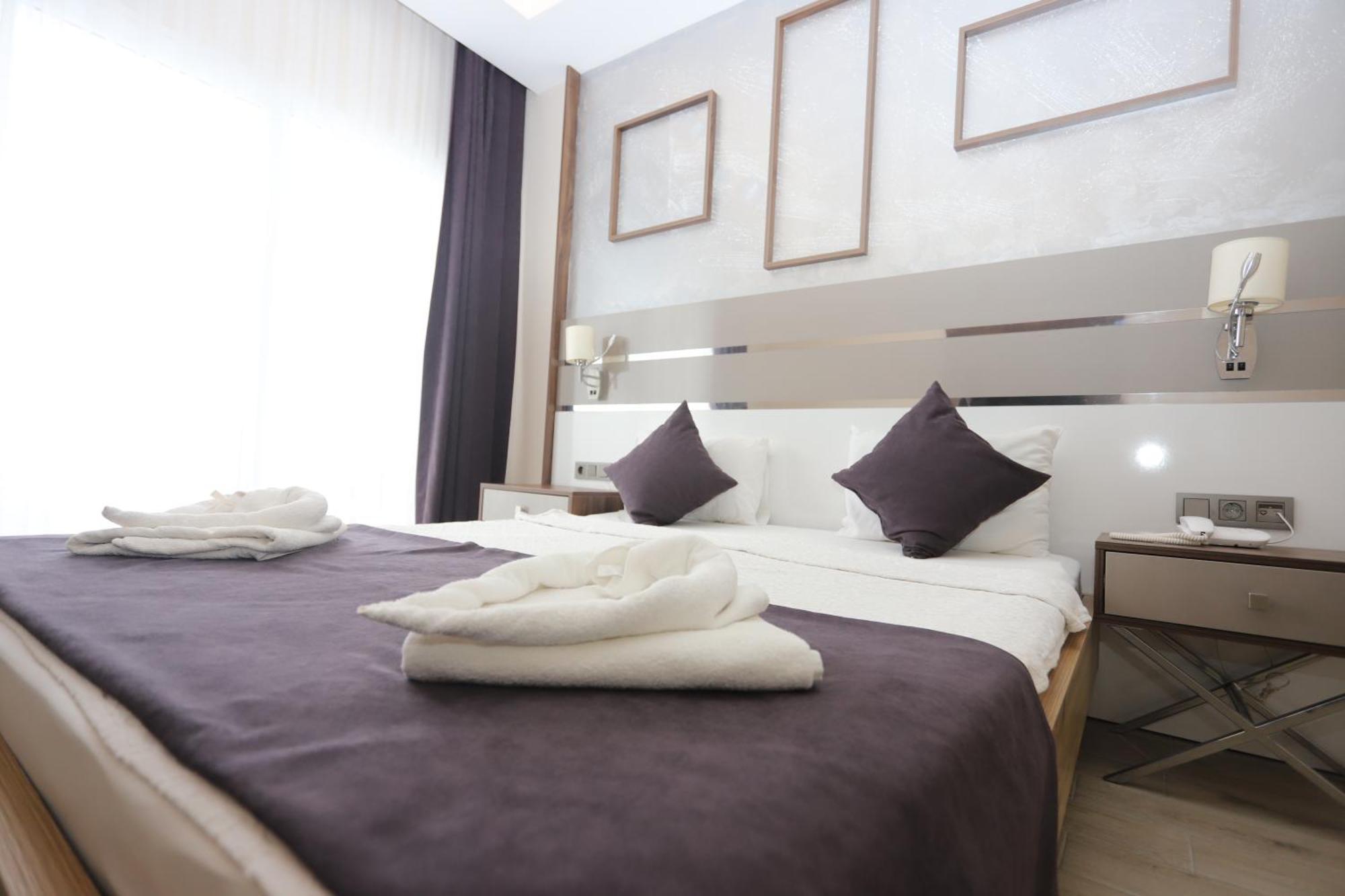 Hotel Ramada By Wyndham Fethiye Oludeniz Adult Only Exterior foto