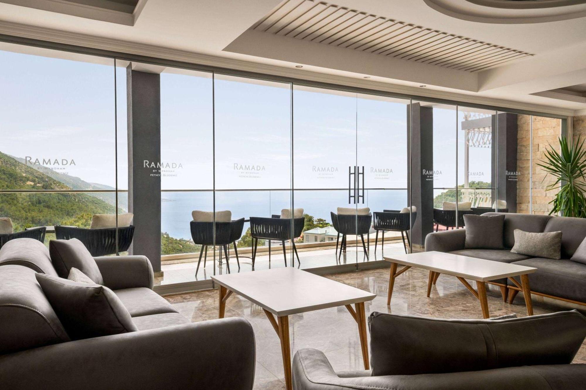 Hotel Ramada By Wyndham Fethiye Oludeniz Adult Only Exterior foto